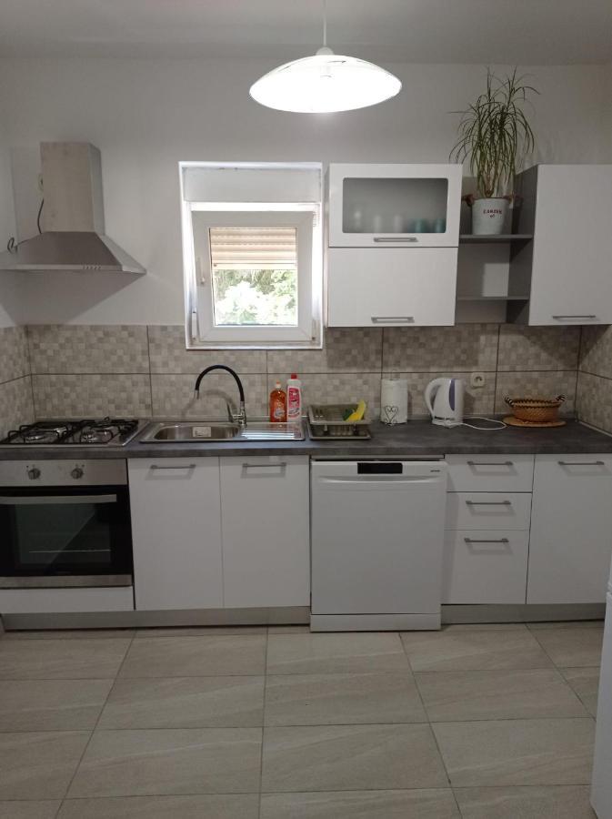 Apartman Vesna Pag Apartment Pag Town Luaran gambar
