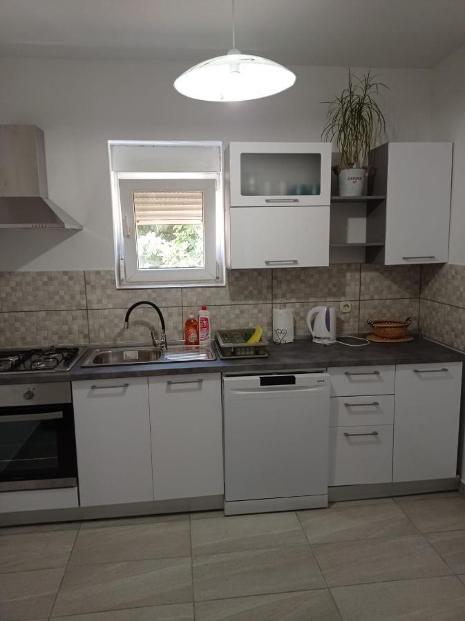 Apartman Vesna Pag Apartment Pag Town Luaran gambar
